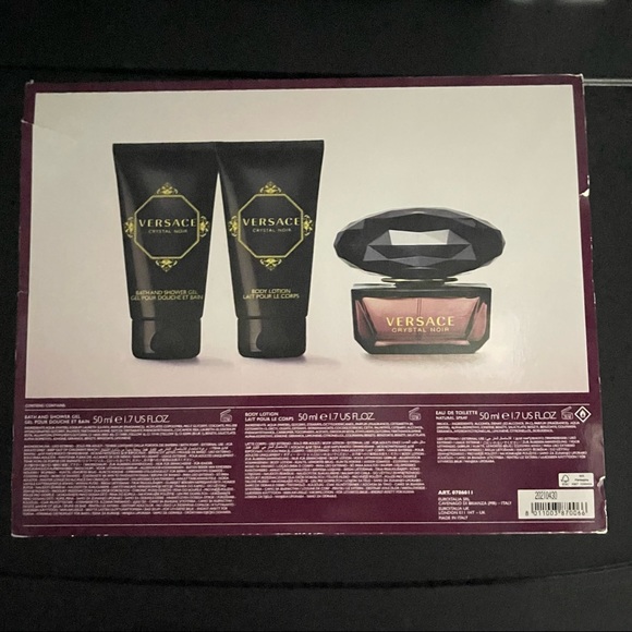 VERSACE Crystal Not Perfume Set - Picture 3 of 3